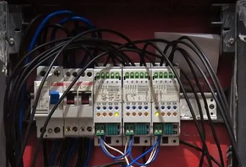 Electricistas Humanes economicos